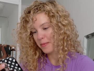 theislandgirl's chat room