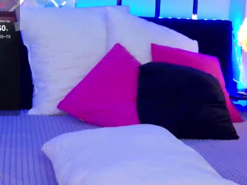 milla_cali's chat room