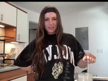 laylahlaylah1's chat room