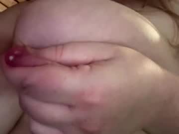 melissaleighunnybee's chat room