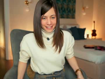 newchloe18's chat room