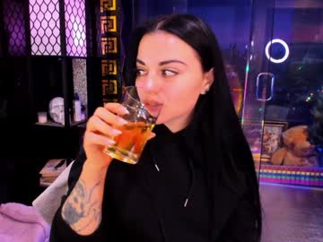 alma_pearl's chat room