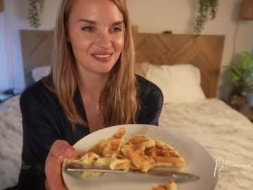 phoenix_taylor's chat room