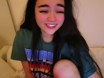 annatigarr's chat room