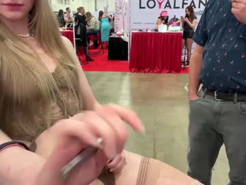 eve003300's chat room