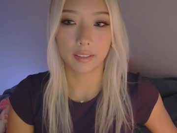 vivianwinters's chat room