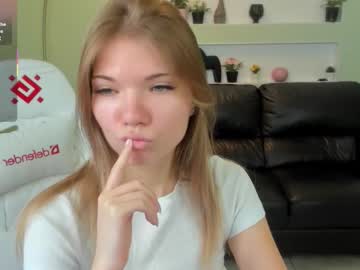 michafox's chat room