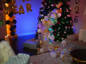 newchloe18's chat room