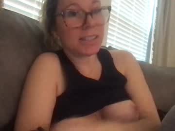 texas_blonde's chat room