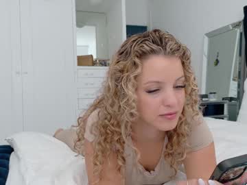 theislandgirl's chat room