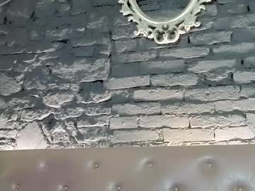 vixvixenn's chat room