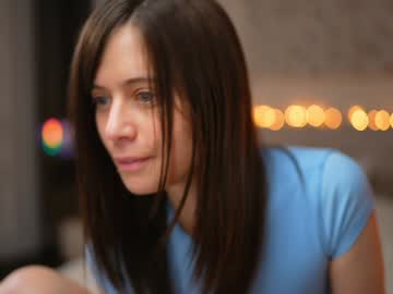 newchloe18's chat room