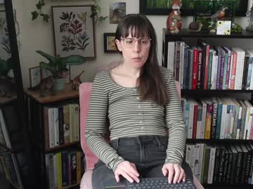 ellynaomi's chat room