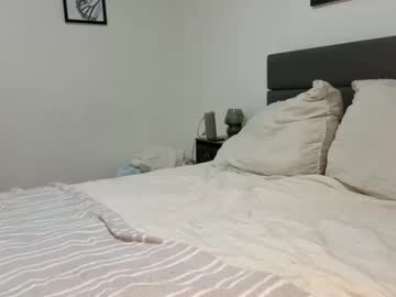 scarletterose_504259's chat room