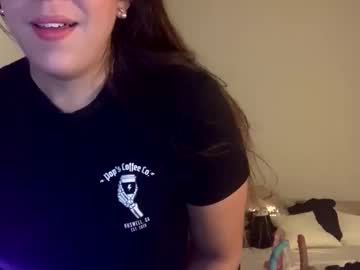 laineylifts's chat room