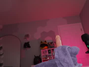 finleyfae's chat room