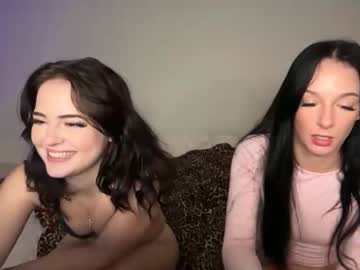 kendallmonroee's chat room