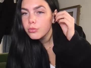 stacywithuu's chat room