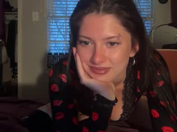 ivyquinette's chat room