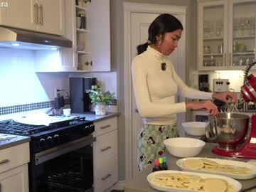 littlemiss_kira's chat room