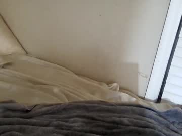 tinywithtiddies's chat room