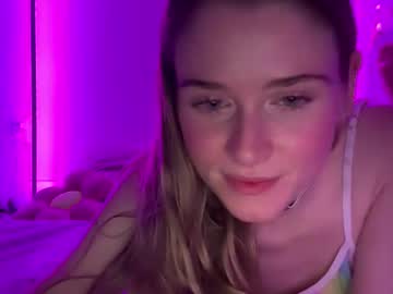 shadebabe's chat room