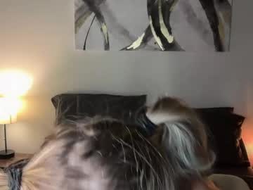 anyaa777's chat room