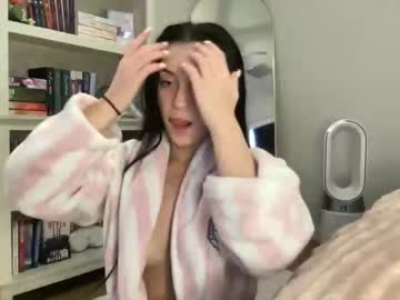 elenalovexxx's chat room