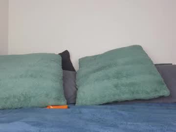 s_leanne_'s chat room