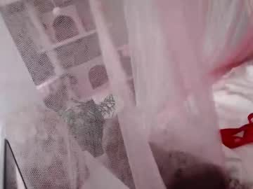 lilyyymonroee's chat room