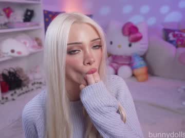 bunnydollstella's chat room
