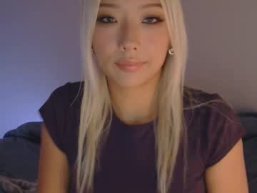 vivianwinters's chat room