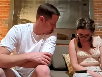 peachespunkins's chat room