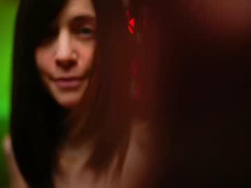 newchloe18's chat room