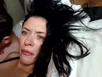 pinkpulseglobal's chat room