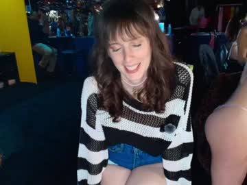 foxy_gamer's chat room