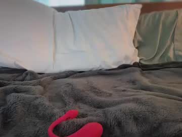 little_lies's chat room