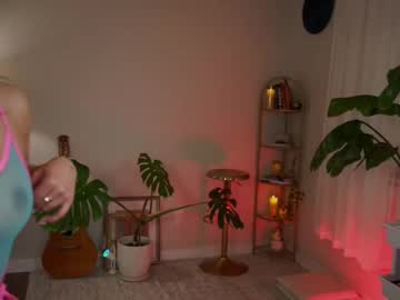 jadeperez_'s chat room