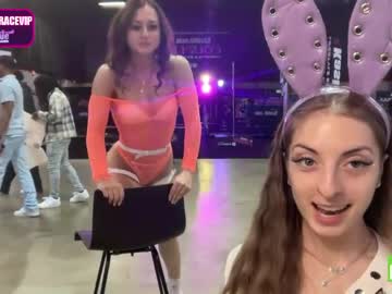 scarlettgracevip's chat room