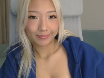 vivianwinters's chat room