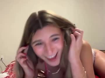 therosiecheeks's chat room