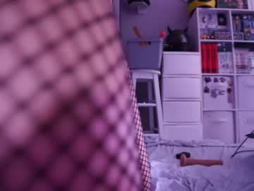 finleyfae's chat room