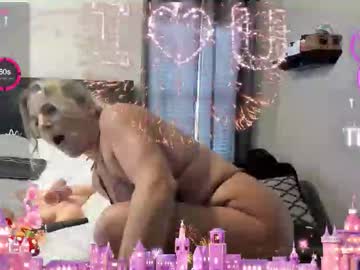 sexybeachmom's chat room