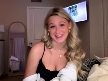 stella_rose20's chat room
