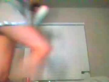 lunarose17's chat room