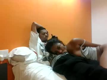 huntersplayground's chat room