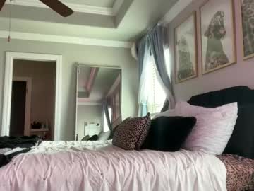 brielledaviss's chat room