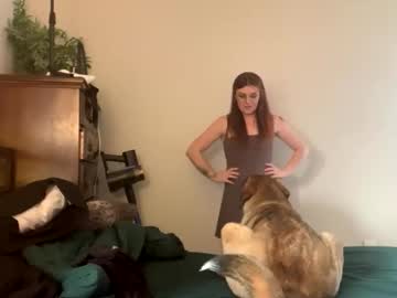 intothewoodswego's chat room