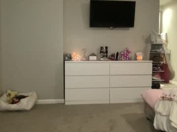 allymaeeee's chat room