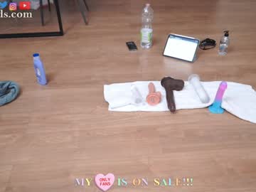 serareads's chat room